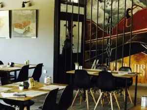 Hangar Bistro