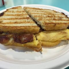 Dish D'lish（塔科馬國際機場中央航站樓）張用戶圖片