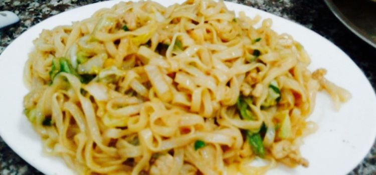 阿侬盐焗鸡餐饮店