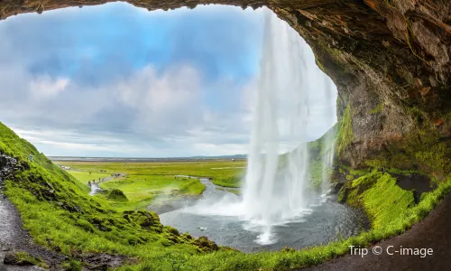 Seljalandsfoss