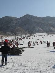 八達嶺滑雪場