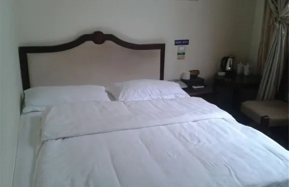 寶興鴻艷商務酒店