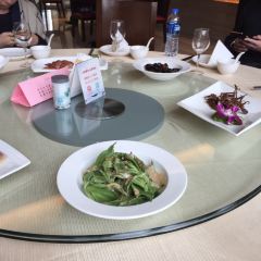 Zhongxintaifuzhujiajiaojinjiangjiudian·pinmingge User Photo
