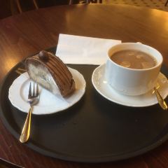 Maiasmokk Cafe User Photo