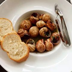 The Little Snail Restaurant & Bar User Photo