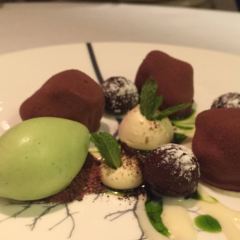 THE LEDBURY 여행 사진