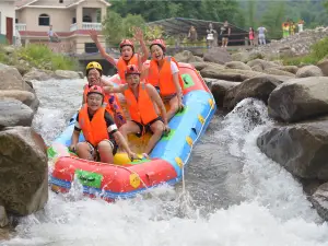 Longmen Grand Canyon Drifting