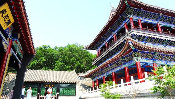 Zhongling Chan Temple - Mahavira Hall