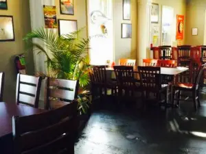 Adventures Pub & Spirits