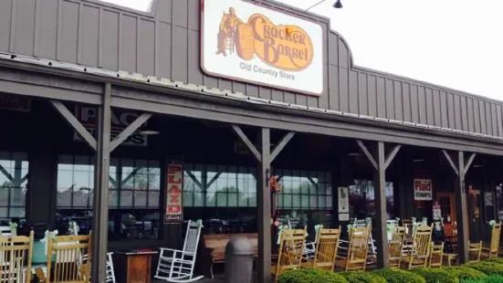 Cracker Barrel Old Country Store & Restaurant