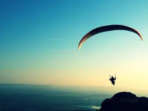 Surfers Paradise Parasailing