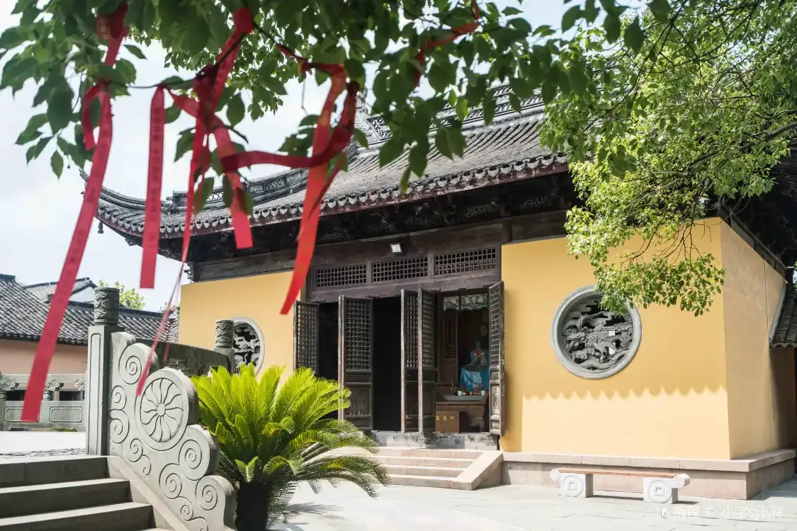 鄰近廣惠宮的酒店