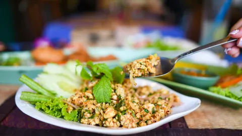 Motherhouse Bar and Restaurant in เมืองกระบี่