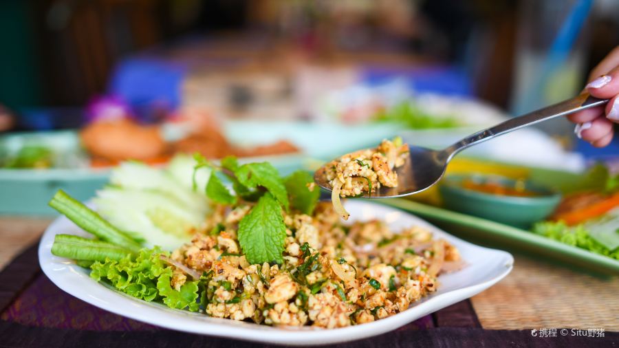 Motherhouse Bar and Restaurant