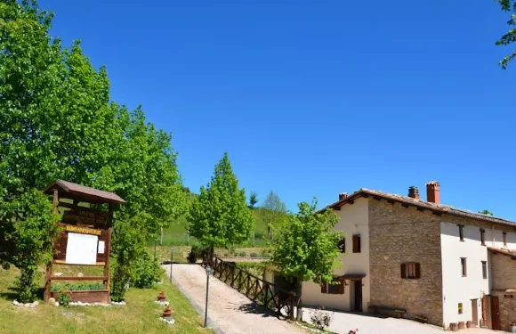 卡斯特拉里農家樂