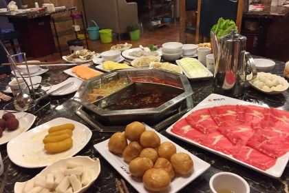 Chaotianmen Hot Pot (guogou)