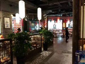 月满大江经典成都火锅(淮南八佰伴店)