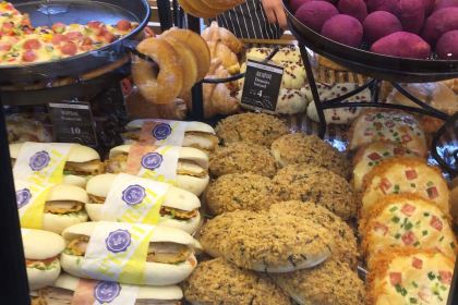 顶香居烘焙连锁(福清万达店)