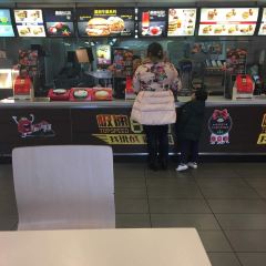 McDonald's (beihuanqichecanting) User Photo