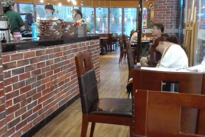 芝根芝底披萨意面(沃尔玛店)