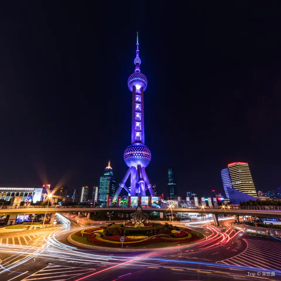2_Oriental Pearl Radio & Television Tower