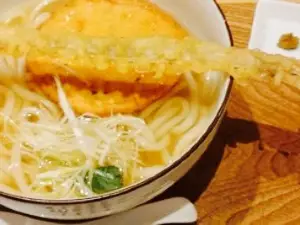 Hakata Yariudon Bettei, Airport