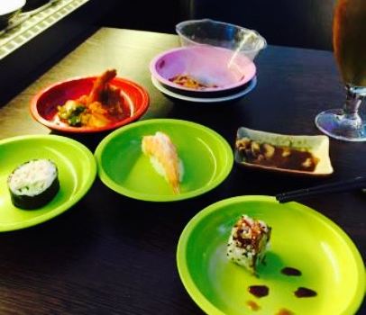 Oyisi Running Sushi & Wok