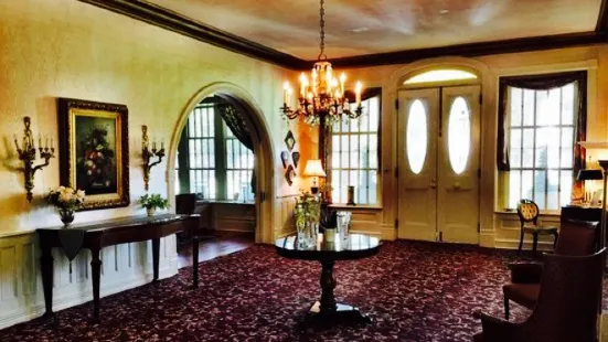 The Dining Room at Abingdon Manor