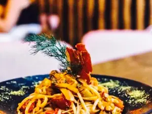 Lennon eco-gastrobar