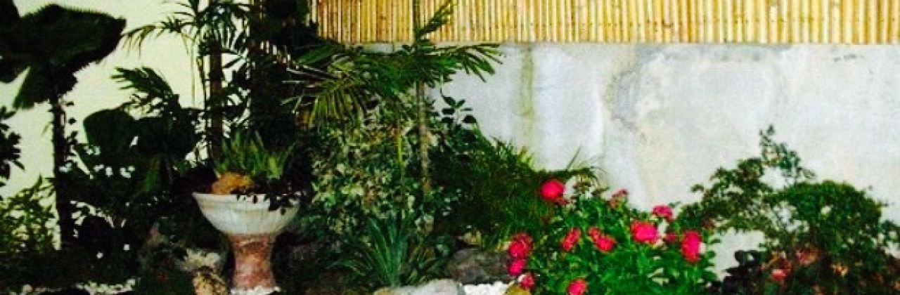 Casa De Sikatuna Garden Restaurant