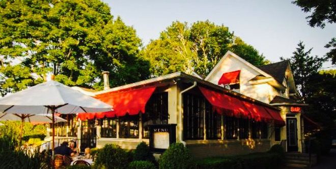 Red Bar Brasserie