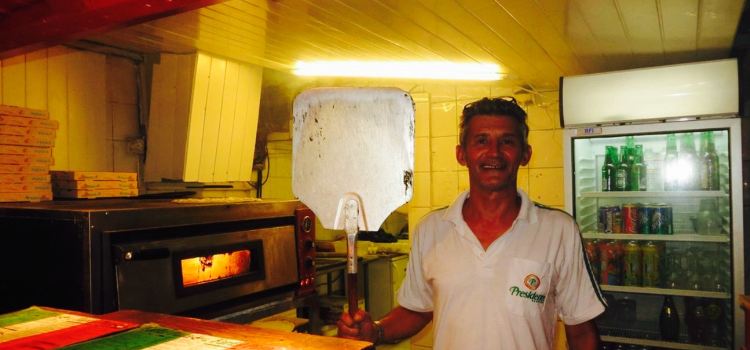 Farfal Pizza
