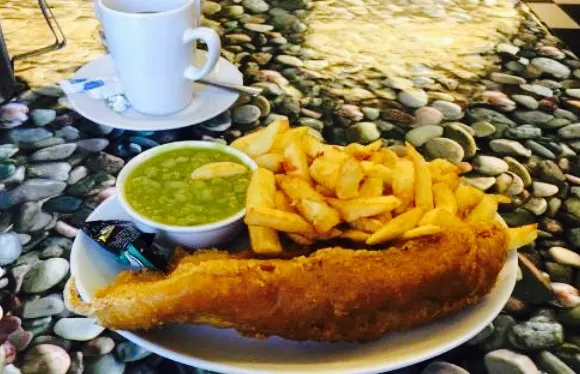 Trem-y-Gaer Chip Shop