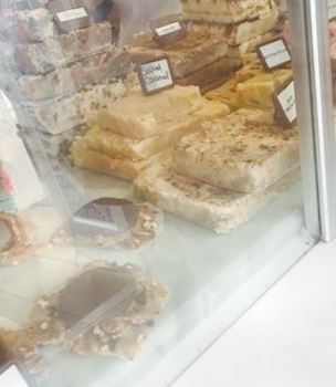 Dawson's Yogurt and Fudgeworks