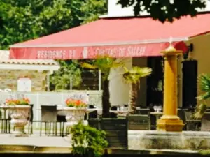 Le Pavillon
