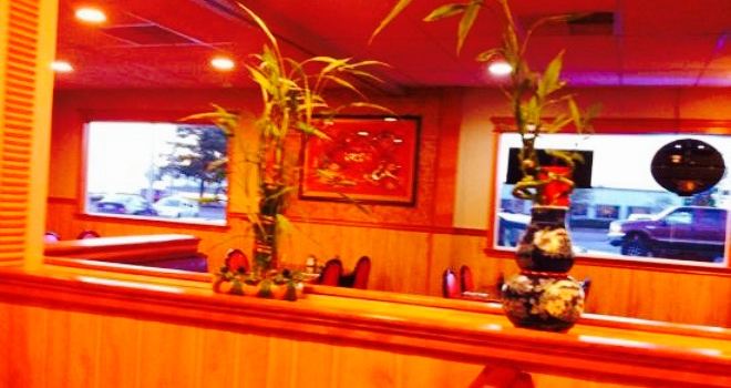Golden Luck Restaurant & Lounge