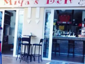 Miya's Den