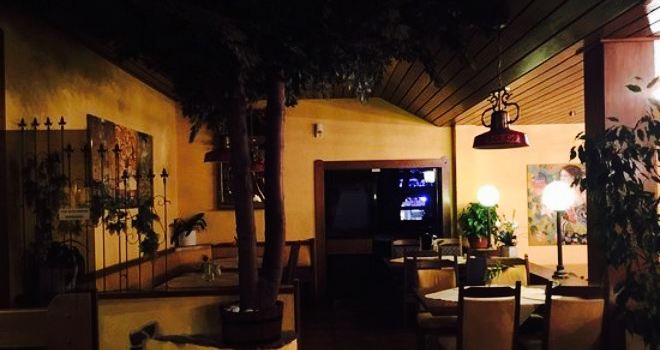 Bismarcks Cafe Restaurant Sonnenterrasse