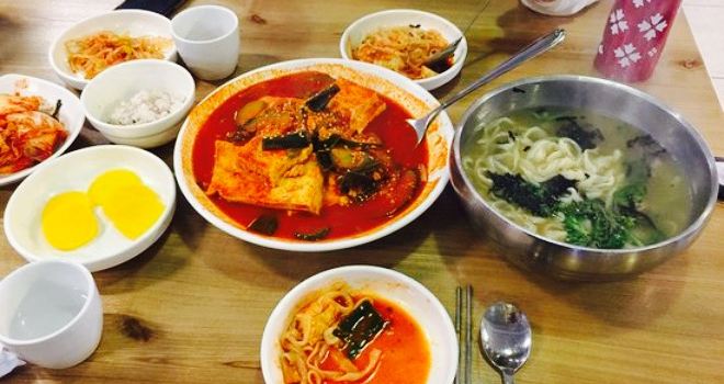 Dongwon Handmade Noodles Soup