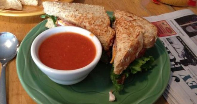 Blue Dog Cafe