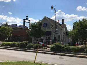 Abbotts Frozen Custard of Hilton