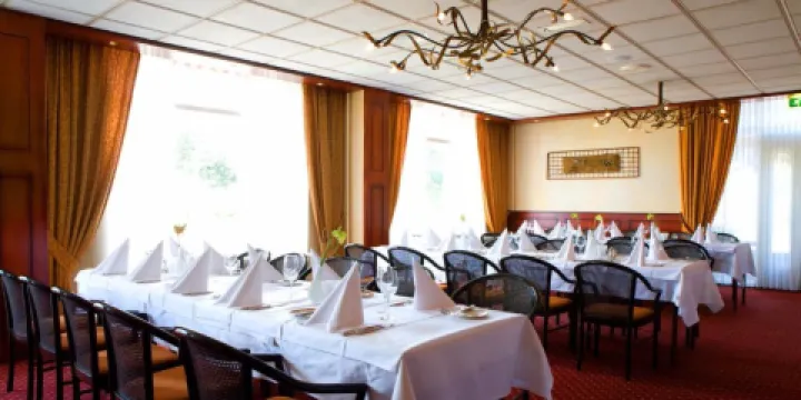 Fletcher Hotel-Restaurant Rooland