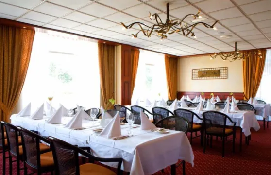 Fletcher Hotel-Restaurant Rooland