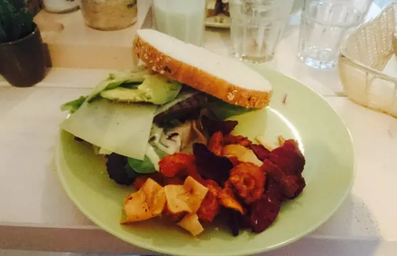 LEF! Smoothie & Lunchbar