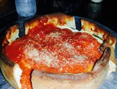 Manhattan Chicago Real Pizza