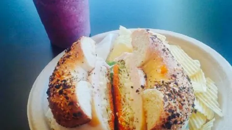 Roland Park Bagels & Sandwiches in Baltimora
