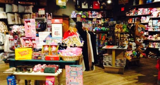 Cracker Barrel Old Country Store