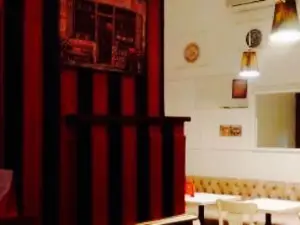 Loteng Cikini Restaurant