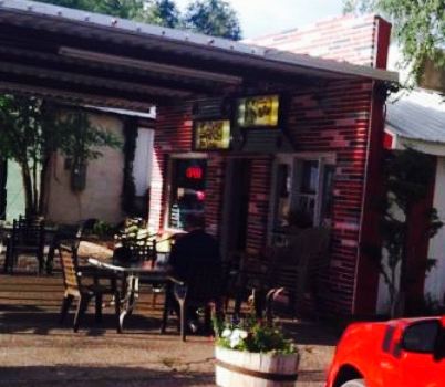 Cluff's Drive Inn