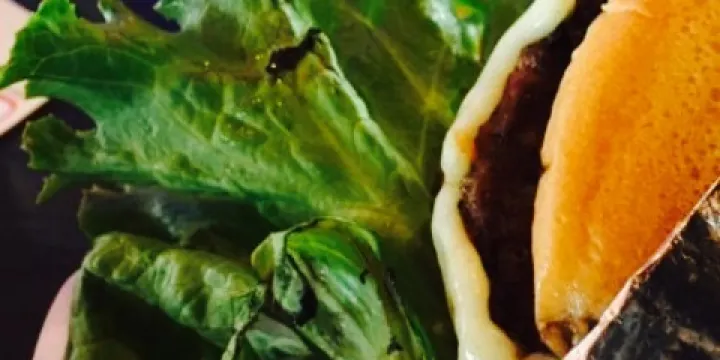 Red Robin Gourmet Burgers